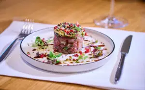 Tuval Eventspace - Türmchen vom Tunfisch